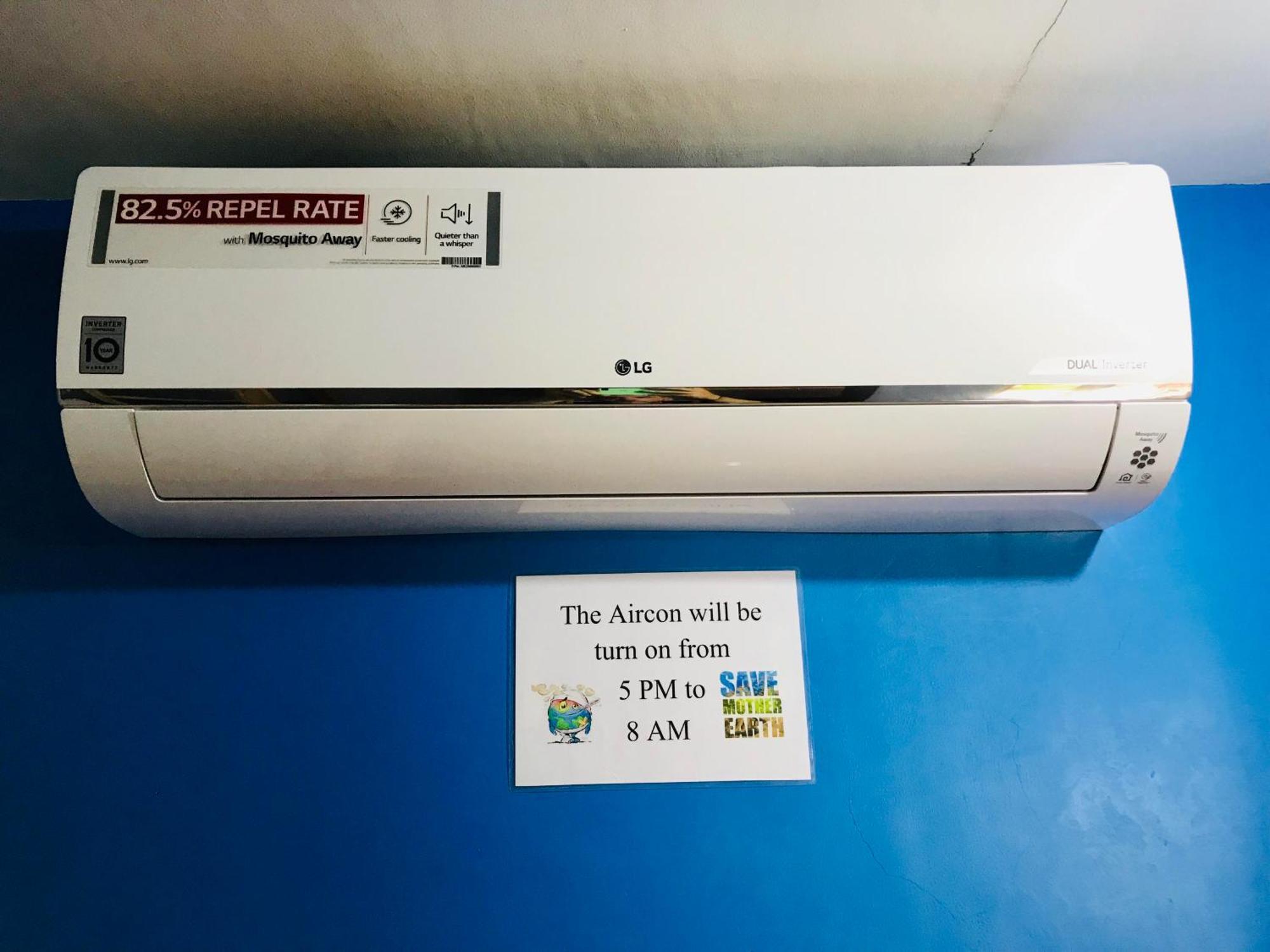 Ananas Guesthouse Moalboal Dış mekan fotoğraf
