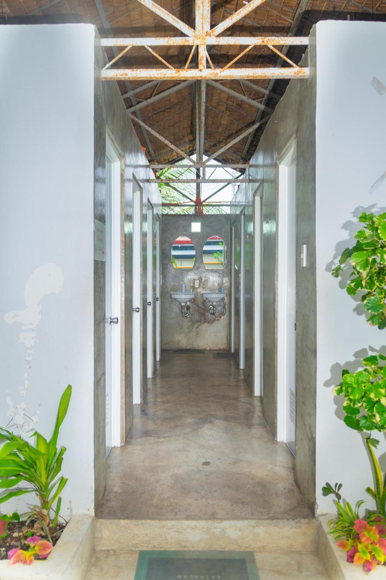 Ananas Guesthouse Moalboal Dış mekan fotoğraf