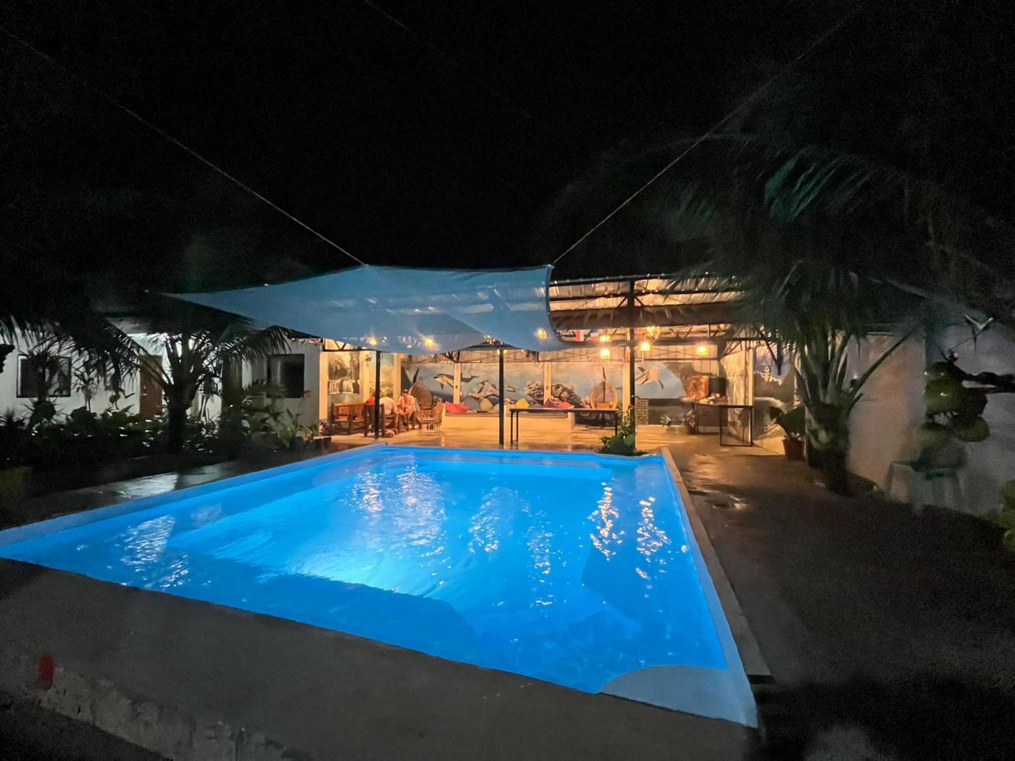 Ananas Guesthouse Moalboal Dış mekan fotoğraf